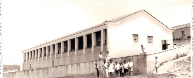 Escola Municipal Fernando Melo Viana