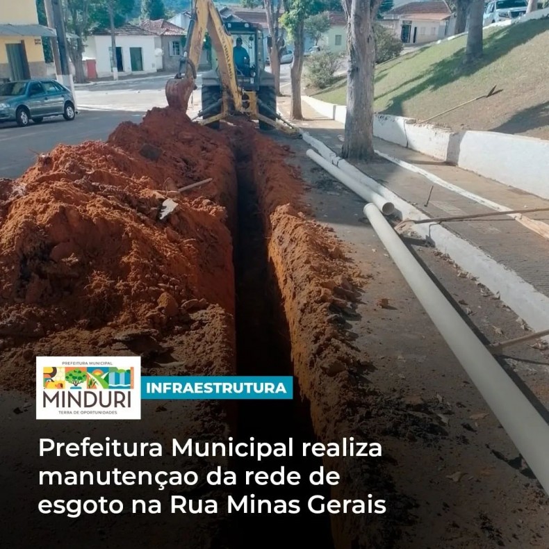 INFRAESTRUTURA – Com o intuito de prevenir ocorrências de vazamentos e ampliar a vida útil das instalações, Prefeitura Municipal realiza manutenção da rede de esgoto na Rua Minas Gerais.
