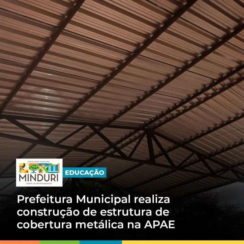 EDUCAÇÃO – Reforçando o compromisso e apoio dados a APAE de nosso município, a administração municipal atendeu a demanda solicitada, realizando a construção de uma estrutura de cobertura metálica.